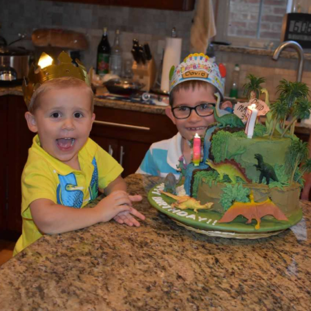 David and another kid with a cake